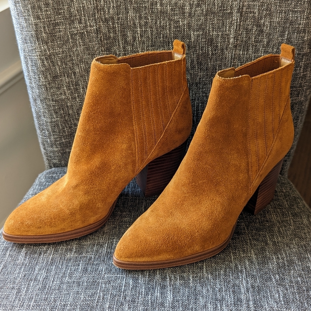 Marc Fisher Alva Pointy Toe Bootie - image 1